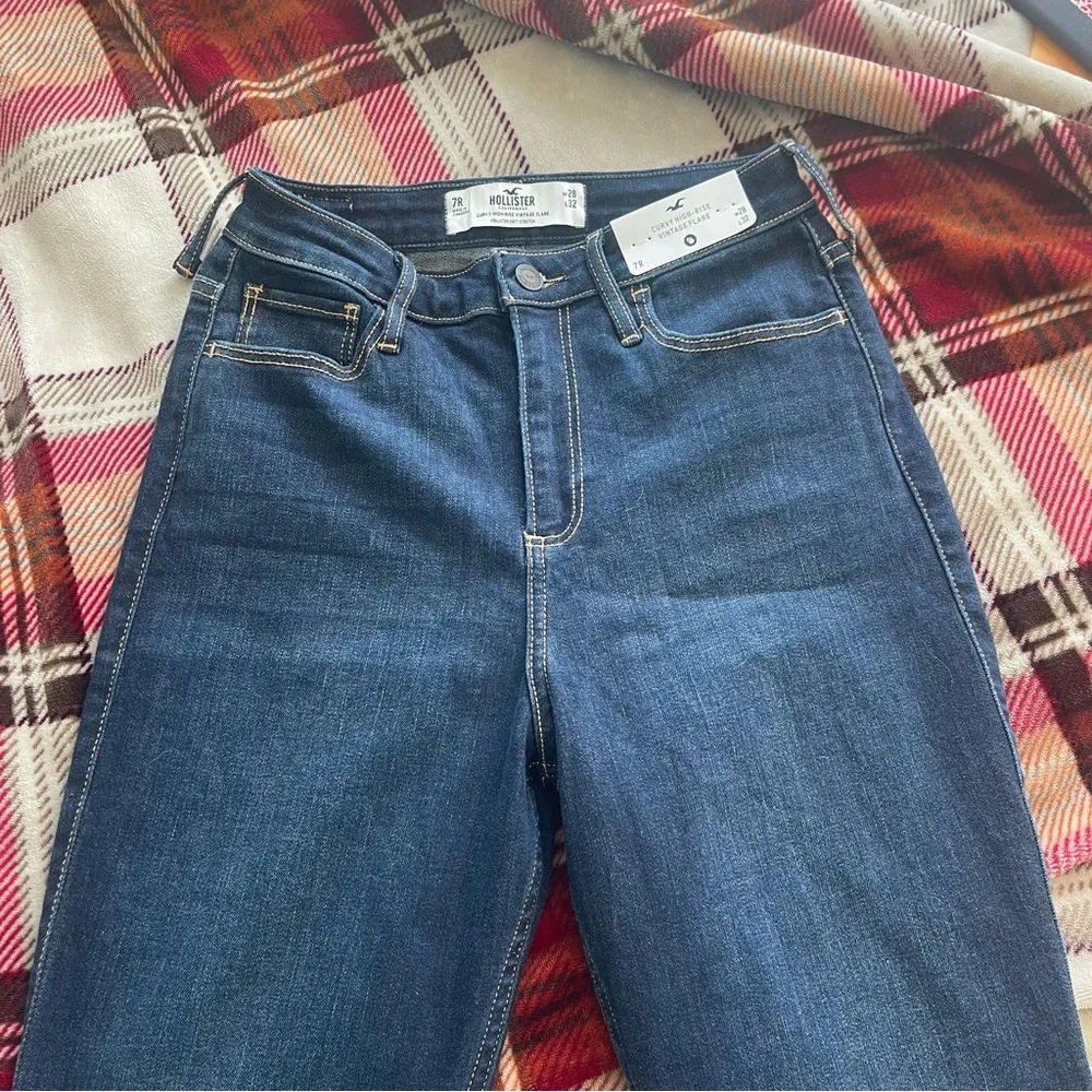 NWT Women’s Curvy High-Rise Vintage Flare Jeans - Picture 7 of 11